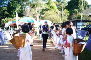 BIB: 
                            <button type="button" onclick="openModal(19051106)" class="btn btn-primary btn-sm float-right btn-popup" data-toggle="modal" data-target=".modal-high-quality">
                        <i class="fas fa-shopping-cart"></i> Add to Cart
                    </button>
                                            <button type="button" onclick="isThisMe(19051106, true)" class="btn btn-success btn-sm float-right btn-popup btn-isme hidden" data-toggle="tooltip" data-placement="bottom" title="นี่คือรูปของคุณใช่ไหม คลิกที่นี่เพื่อเอาเข้าอัลบั้ม">
                        <i class="fas fa-plus"></i> Add to album
                    </button>
                    <button type="button" onclick="isThisMe(19051106, false)" class="btn btn-warning btn-sm float-right btn-popup btn-isnotme hidden">
                        <i class="fas fa-ban"></i> Remove from album
                    </button>